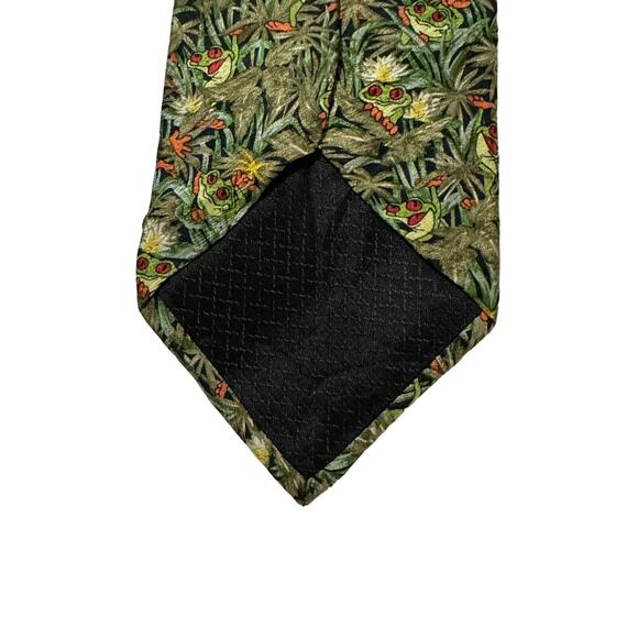 Rainforest Cafe Tree Frogs 100% Silk Vintage Necktie - Picture 5 of 7